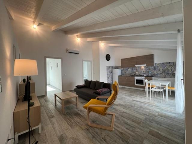 Appartement Casa Sylvia à SantʼAntìoco Extérieur photo