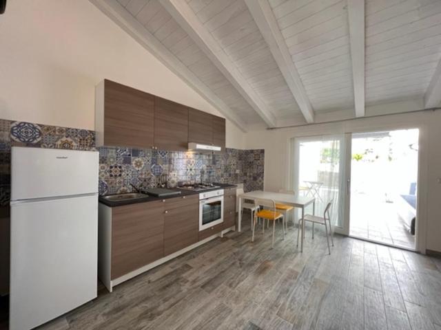 Appartement Casa Sylvia à SantʼAntìoco Extérieur photo
