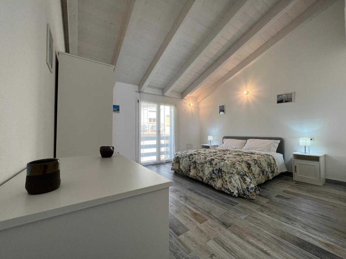 Appartement Casa Sylvia à SantʼAntìoco Extérieur photo
