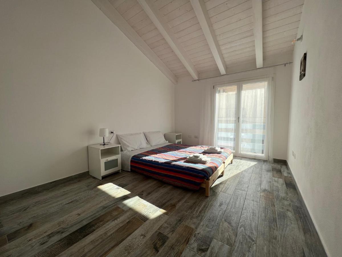 Appartement Casa Sylvia à SantʼAntìoco Extérieur photo